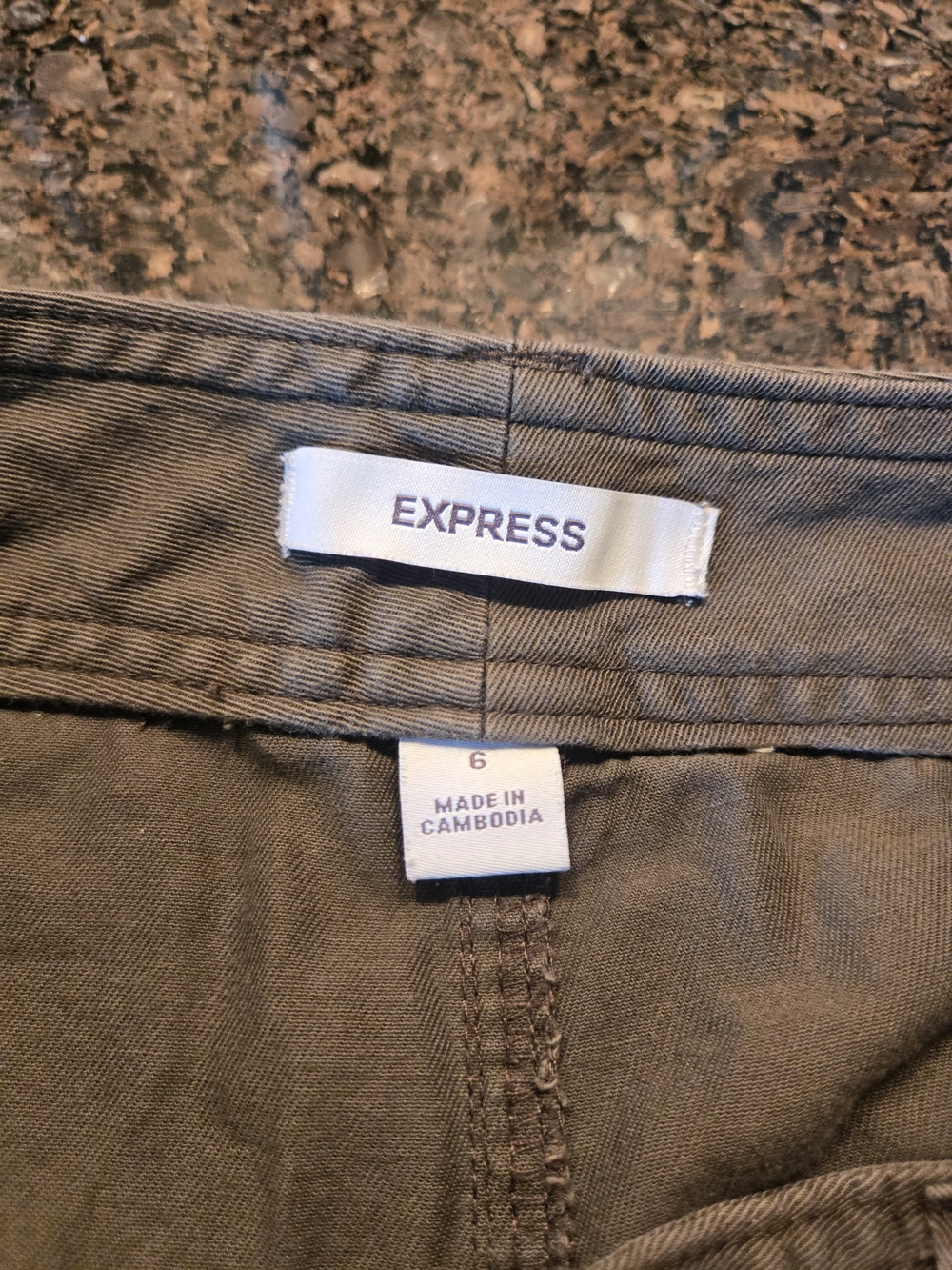 Express Olive Brown Rolled Hem Button-Front Jean Shorts - Picture 6 of 7